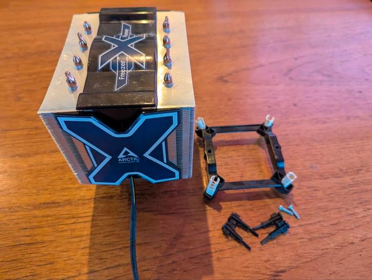 Arctic Freezer Extreme CPU Koeler, Computers en Software, Computerkoelers, Gebruikt, Luchtkoeling, Ophalen of Verzenden