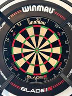 Dartbord met verlichting en Winmau surround, Sport en Fitness, Darts, Ophalen, Gebruikt, Dartbord