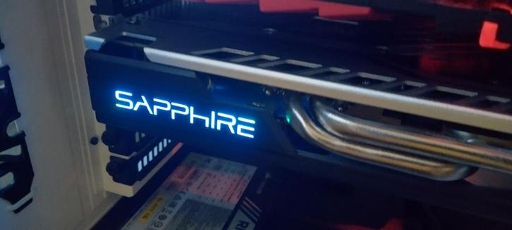 Sapphire Nitro + Radeon RX580 8G GDDR5, Computers en Software, Videokaarten, Zo goed als nieuw, AMD, PCI-Express 3.0, GDDR5, HDMI