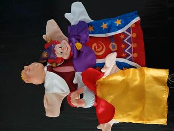 Handpoppen efteling.  beschikbaar voor biedingen