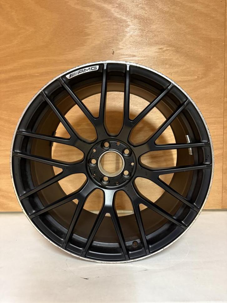 Origineel Mercedes c63 AMG velg 20” 10,5J w205 a2054016100, Auto-onderdelen, Banden en Velgen, Velg(en), 20 inch, Personenwagen