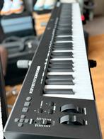 Te Koop: M-Audio Keystation 88 MK3 + passend Softbag, Muziek en Instrumenten, Midi-apparatuur, Ophalen, Zo goed als nieuw
