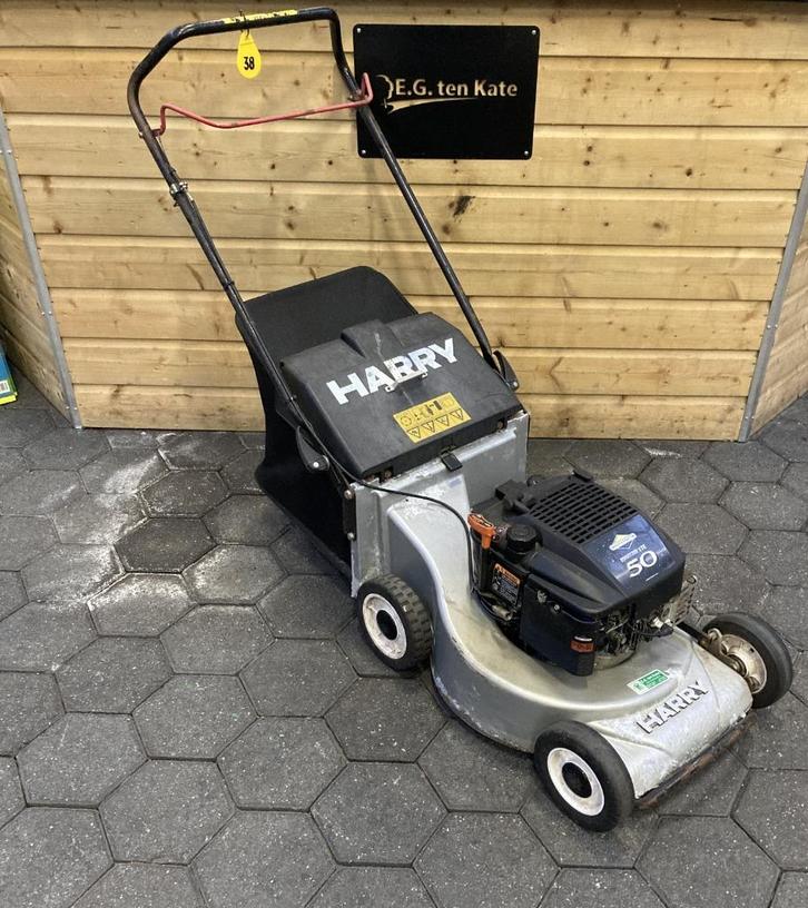 Active/Harry 5000 cirkelmaaier (geelnr 38), Tuin en Terras, Grasmaaiers, Gebruikt, Benzine-grasmaaier, 40 t/m 49 cm, Cirkelmaaier