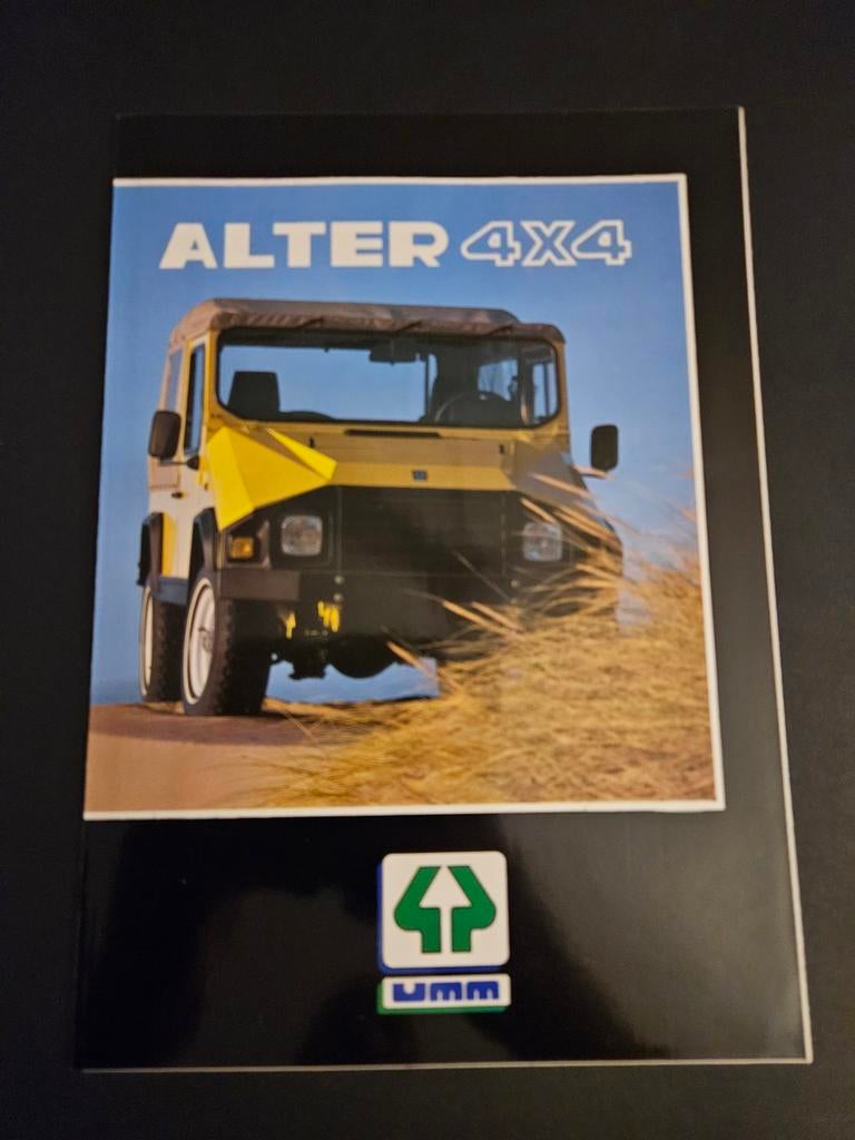 Brochure UMM Alter 4x4, Boeken, Auto's | Folders en Tijdschriften, Zo goed als nieuw, Overige merken, Ophalen of Verzenden