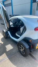 Renault twizy T80 2012 met powerbox en koop accu, Auto's, Automaat, Achterwielaandrijving, Zwart, Wit