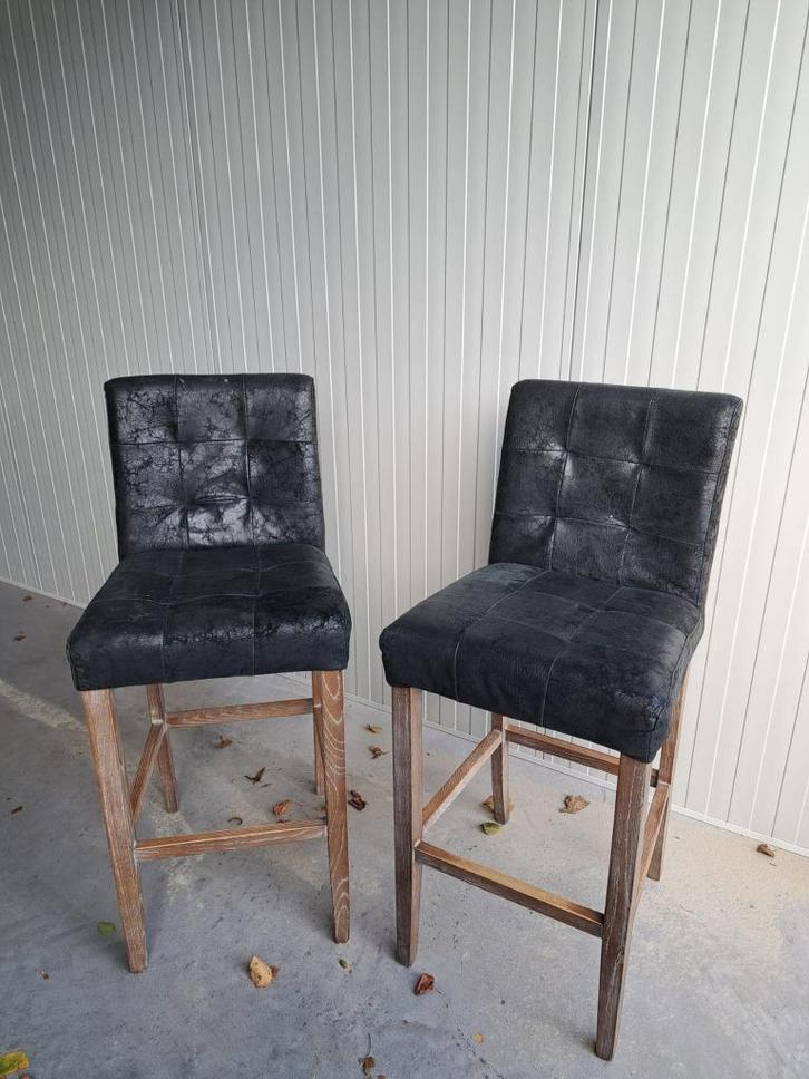 Barkrukken, Huis en Inrichting, Barkrukken, Gebruikt, 60 tot 90 cm, Hout, 2 krukken, Ophalen