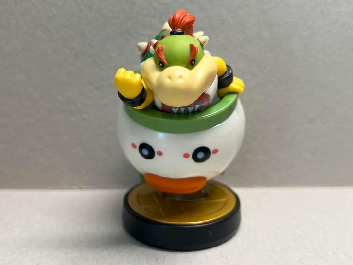 Amiibo Super Smash Bros. Bowser Jr. Nr. 43, Spelcomputers en Games, Games | Nintendo Wii U, Zo goed als nieuw, Avontuur en Actie