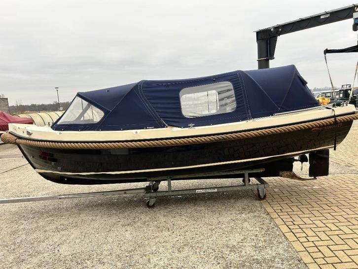 Interboat 19 uit 2006 met boegschroef!, Watersport en Boten, Sloepen, Gebruikt, 10 tot 30 pk, 6 meter of meer, Binnenboordmotor