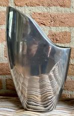 Anna Efverlund aluminium design vaas groot vintage Ikea, Antiek en Kunst, Kunst | Designobjecten, Ophalen of Verzenden