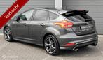 Ford Focus 1.0 ST-Line 125PK/AUTOMAAT/CAMERA/CARPLAY/CRUISE/, Zwart, Bedrijf, 1180 kg, Lichtsensor