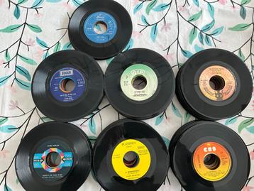 Partij Singles 159 stuks. beschikbaar voor biedingen