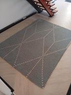 HAY Elephant Breath Dot Carpet exclusief vloerkleed stoel, Huis en Inrichting, Stoffering | Tapijten en Kleden, Ophalen, Zo goed als nieuw