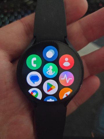 Samsung Galaxy Watch 6 Zwart 44mm beschikbaar voor biedingen