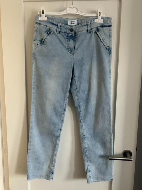 Gerry Weber jeans – model Roxy Perfect Fit 7/8 lengte 40 42, Kleding | Dames, Spijkerbroeken en Jeans, Zo goed als nieuw, W30 - W32 (confectie 38/40)