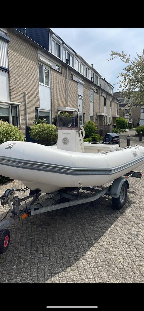 Zodiac Yachtline 340 mercury f20 (nieuw), Watersport en Boten, Bootonderdelen, Zo goed als nieuw, Overige typen, Motorboot, Ophalen