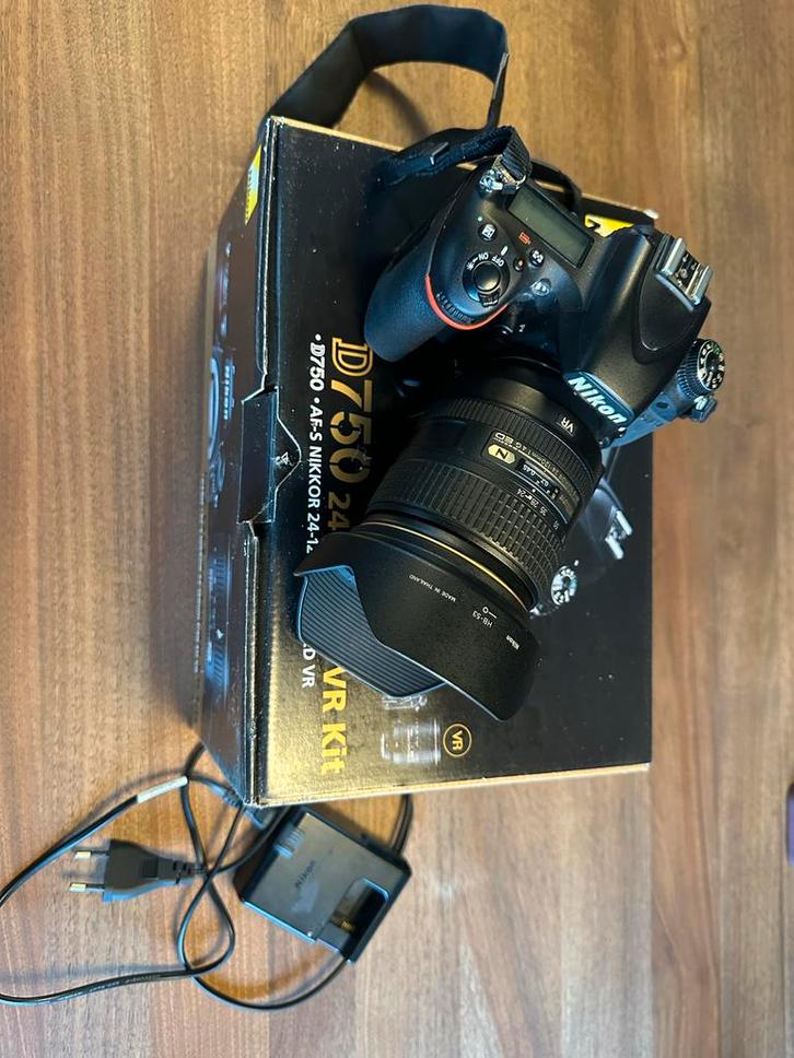 Nikon D750 + 24-120mm f/4 lens, Audio, Tv en Foto, Fotocamera's Digitaal, Gebruikt, Spiegelreflex, Nikon, 8 keer of meer, Ophalen