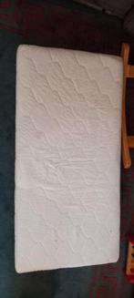 Matras + aerosleep + hoeslaken, Gebruikt, Jongetje of Meisje, Ophalen of Verzenden, Wit