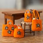 Zelf gehaakte tasjes poppenhuis, Verzamelen, Poppenhuizen en Toebehoren, Ophalen of Verzenden, Zo goed als nieuw, Poppenhuis