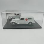 79812: Citroën traction 11 BL Fourgonnette ambulance - 1937, Hobby en Vrije tijd, Modelauto's | 1:43, Auto, Ophalen of Verzenden