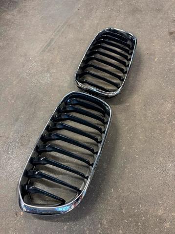 BMW 118i (f20) gril/nieren beschikbaar voor biedingen