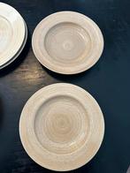 Zara Home borden – beige, Huis en Inrichting, Keuken | Servies, Ophalen of Verzenden, Aardewerk, Overige stijlen, Bord(en)