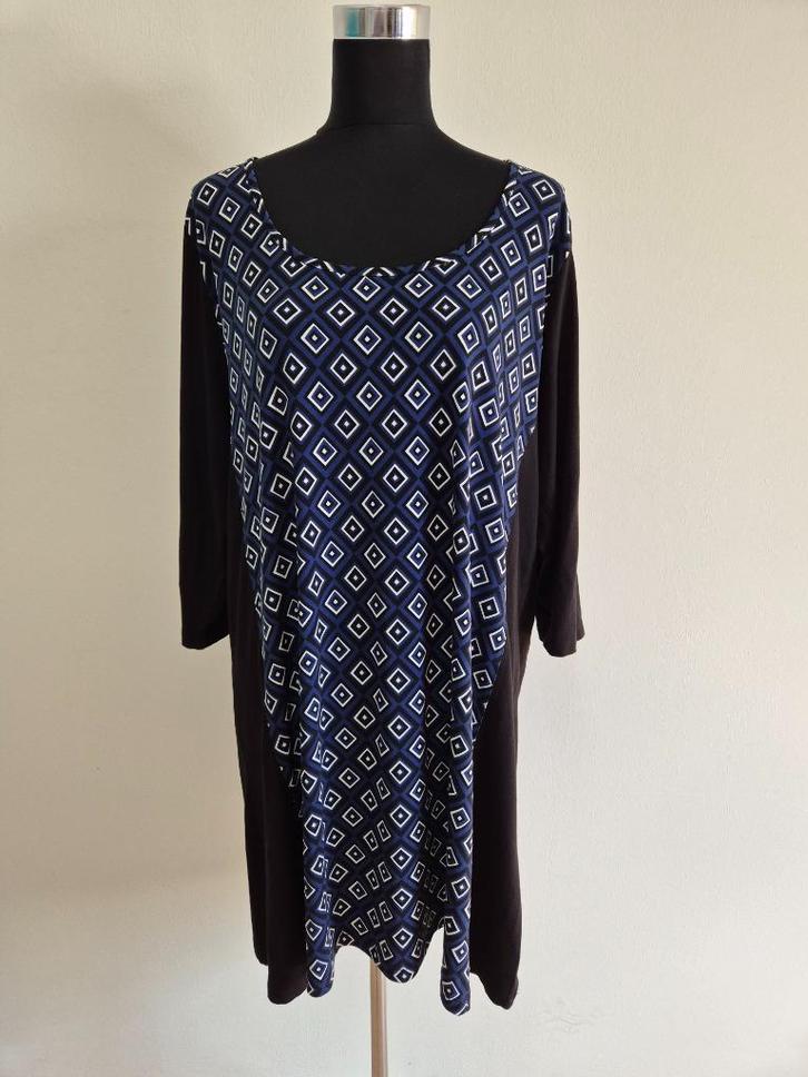 J481 - Blauw-zwarte Yoek tuniek maat XL is 50-52 (1), Kleding | Dames, Grote Maten, Zo goed als nieuw, Blouse of Tuniek, Blauw