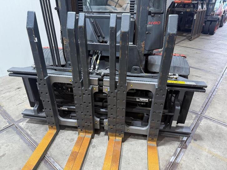 KAUP Vorkversteller 8tonner dubbele vorkversteller heel netj, Zakelijke goederen, Machines en Bouw | Heftrucks en Intern transport