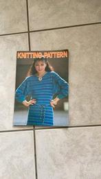 Boek met SteekPatronen voor de breimachine, Hobby en Vrije tijd, Breien en Haken, Ophalen of Verzenden, Gebruikt, Breien, Machine