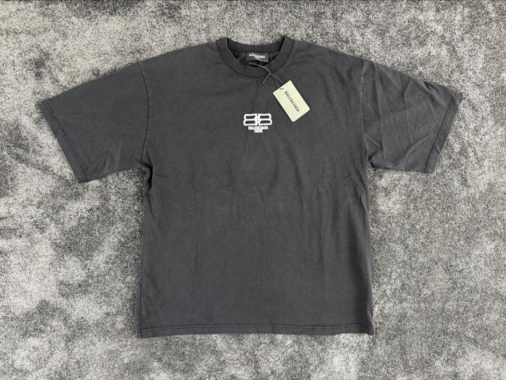 Nieuw Balenciaga BB Shirt Donkergrijs| Maat L | Topkwaliteit, Kleding | Heren, T-shirts, Nieuw, Maat 52/54 (L), Grijs, Ophalen of Verzenden