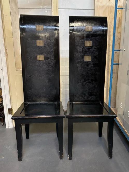 2 Hoge Aziatische Chinese zwarte stoelen, Antiek en Kunst, Antiek | Meubels | Stoelen en Banken, Ophalen