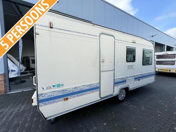 Adria Unica B 462 PK / 5 persoons / voortent, Caravans en Kamperen, Caravans, Bedrijf, tot en met 5, 750 - 1000 kg, Overige, Adria