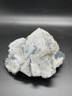 Fluorite met kwarts laag, Verzenden