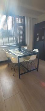 Stoelen beige, Huis en Inrichting, Ophalen, Overige kleuren, Twee