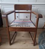 Amsterdamse School stoelen, Ophalen