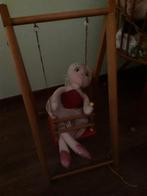 schommel met pop, Ophalen of Verzenden, Zo goed als nieuw, Babypop