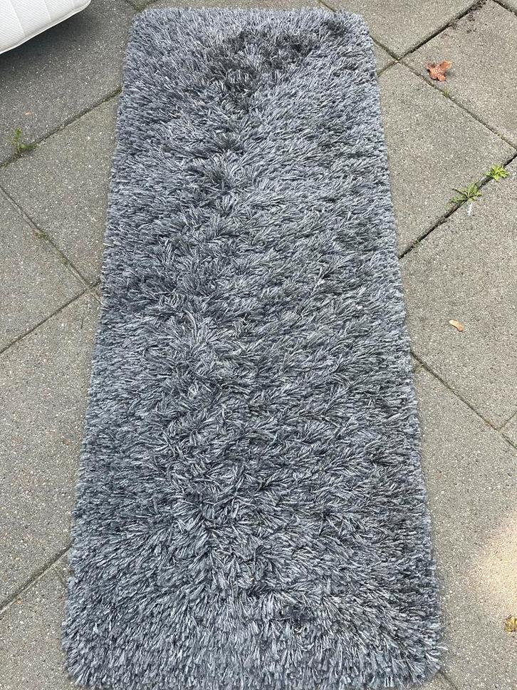 Grijs vloerkleed, zachte pool, Huis en Inrichting, Stoffering | Tapijten en Kleden, Gebruikt, 50 tot 100 cm, 100 tot 150 cm, Rechthoekig