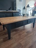 Robuuste houten salontafel met lades., Ophalen, Gebruikt, 100 tot 150 cm, 50 tot 75 cm