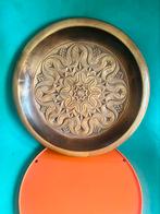 Vintage houtsnijwerk schaal wandbord bloem teak India, Ophalen of Verzenden