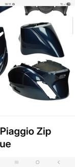 Gezocht !!  Achterkap Midnight Blue zipp, Ophalen of Verzenden, Nieuw, Piaggio