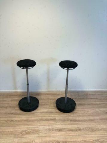 ergonomische zit sta kruk , zwarte stoffering beschikbaar voor biedingen