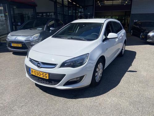 Opel Astra Sports Tourer 2.0 CDTi Cosmo, Auto's, Opel, Bedrijf, Astra, ABS, Airbags, Airconditioning, Boordcomputer, Climate control