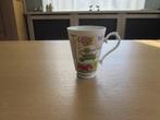 Roy Kirkham porseleinen mok fruit garden D7cm H9,5cm, Huis en Inrichting, Keuken | Servies, Overige typen, Ophalen of Verzenden