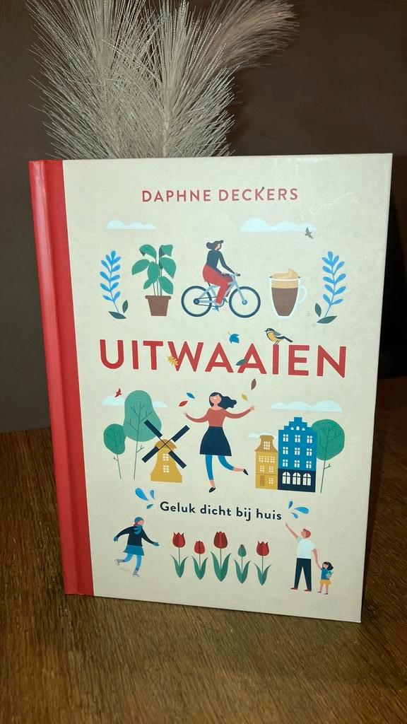 Daphne Deckers - Uitwaaien, Boeken, Overige Boeken, Zo goed als nieuw, Ophalen of Verzenden