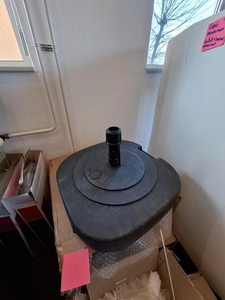 Parasolvoet / Beachvlag-voet, Tuin en Terras, Parasols, Zo goed als nieuw, Parasolvoet, Minder dan 1 meter, Ophalen