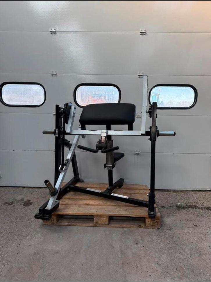 Jack Sports Bicep curl / Plate Loaded / biceps machine, Sport en Fitness, Fitnessmaterialen, Gebruikt, Overige typen, Armen, Benen