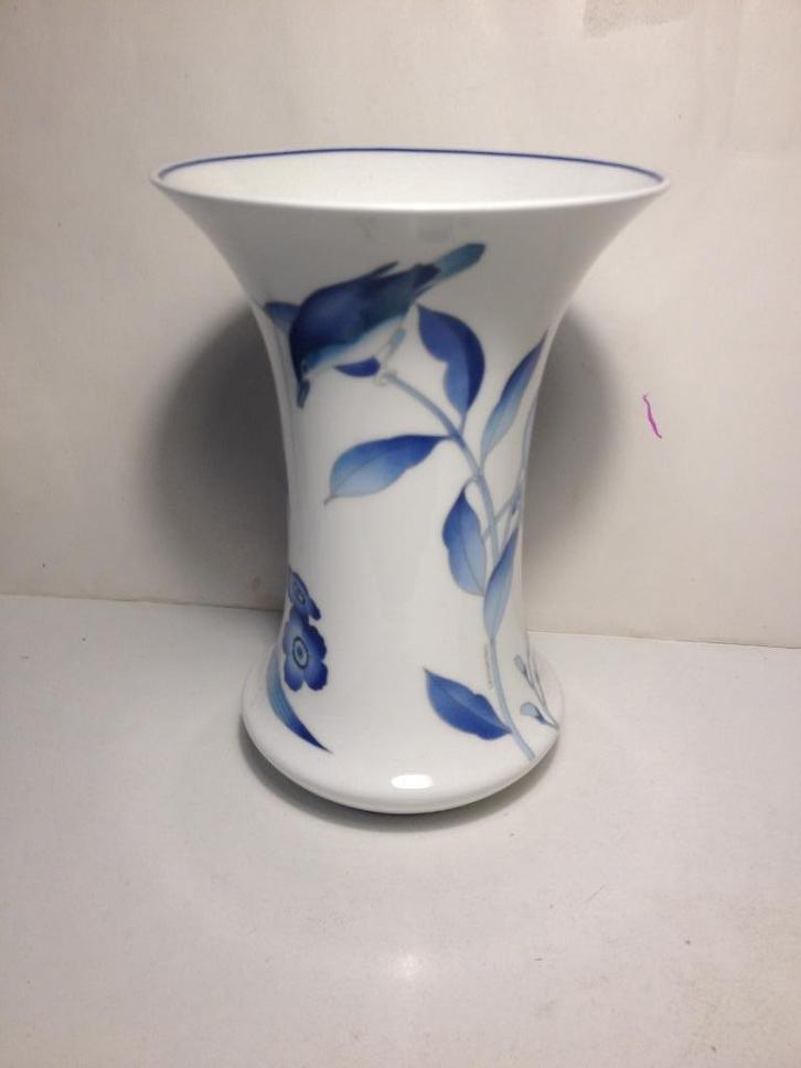 porseleinen vaas van leonard Paris bone china, Antiek en Kunst, Antiek | Vazen, Verzenden