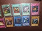 YuGiOh kaarten incl Dark Magician 1st Edition, Ophalen of Verzenden, Zo goed als nieuw, Meerdere kaarten