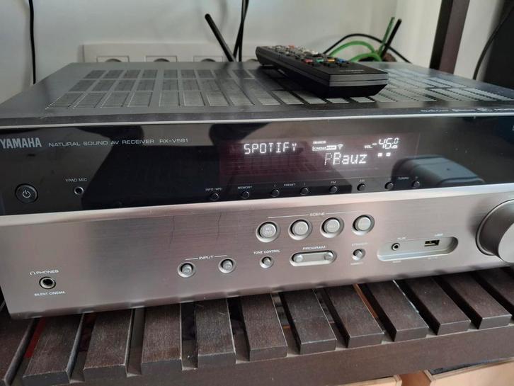 Yamaha MusicCast RX-V581 Titan 'Champagne', Audio, Tv en Foto, Stereo-sets, Zo goed als nieuw, Ophalen of Verzenden
