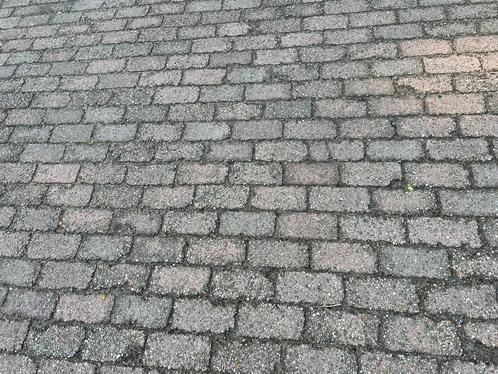 Gebruikte BKK Betonklinkers ruim 12m2, Tuin en Terras, Tegels en Klinkers, Gebruikt, Klinkers, Beton, 10 m² of meer, Ophalen