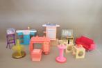 Vintage barbie meubels van Mattel  en deels Ikea en overig, Ophalen of Verzenden, Gebruikt, Accessoires